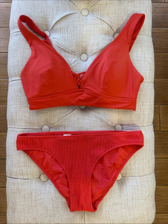 Sea Level Australia Other - Sea Level/Aerie Red Two-Piece Bikini Set - Textured aerie Bottoms S Sz 6 SL Top
